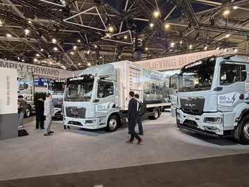 SVĚTOVÁ PREMIÉRA MODELU MAN ETGL S CHLADÍRENSKOU NÁSTAVBOU